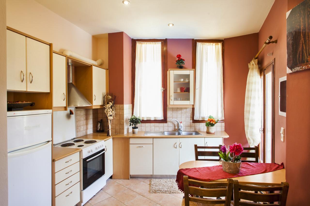Aparthotel Estate Kares à Tílisos Extérieur photo