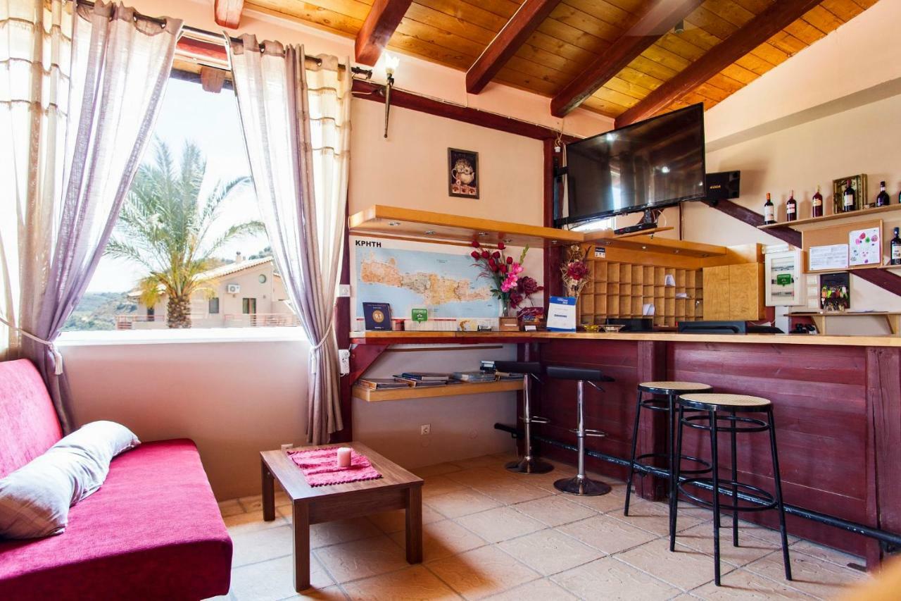 Aparthotel Estate Kares à Tílisos Extérieur photo